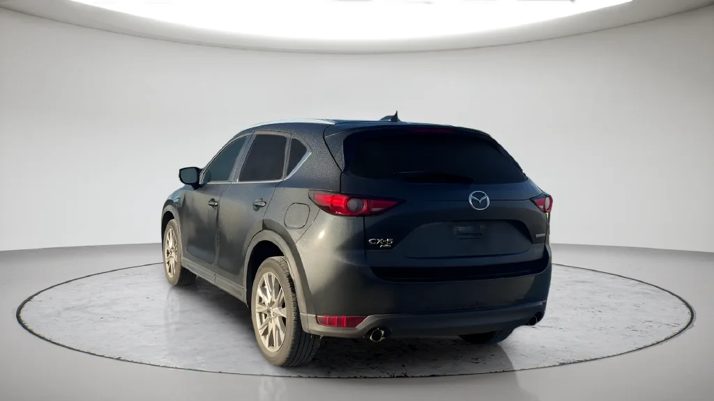 Used 2021 Black Mazda Grand Touring image 9