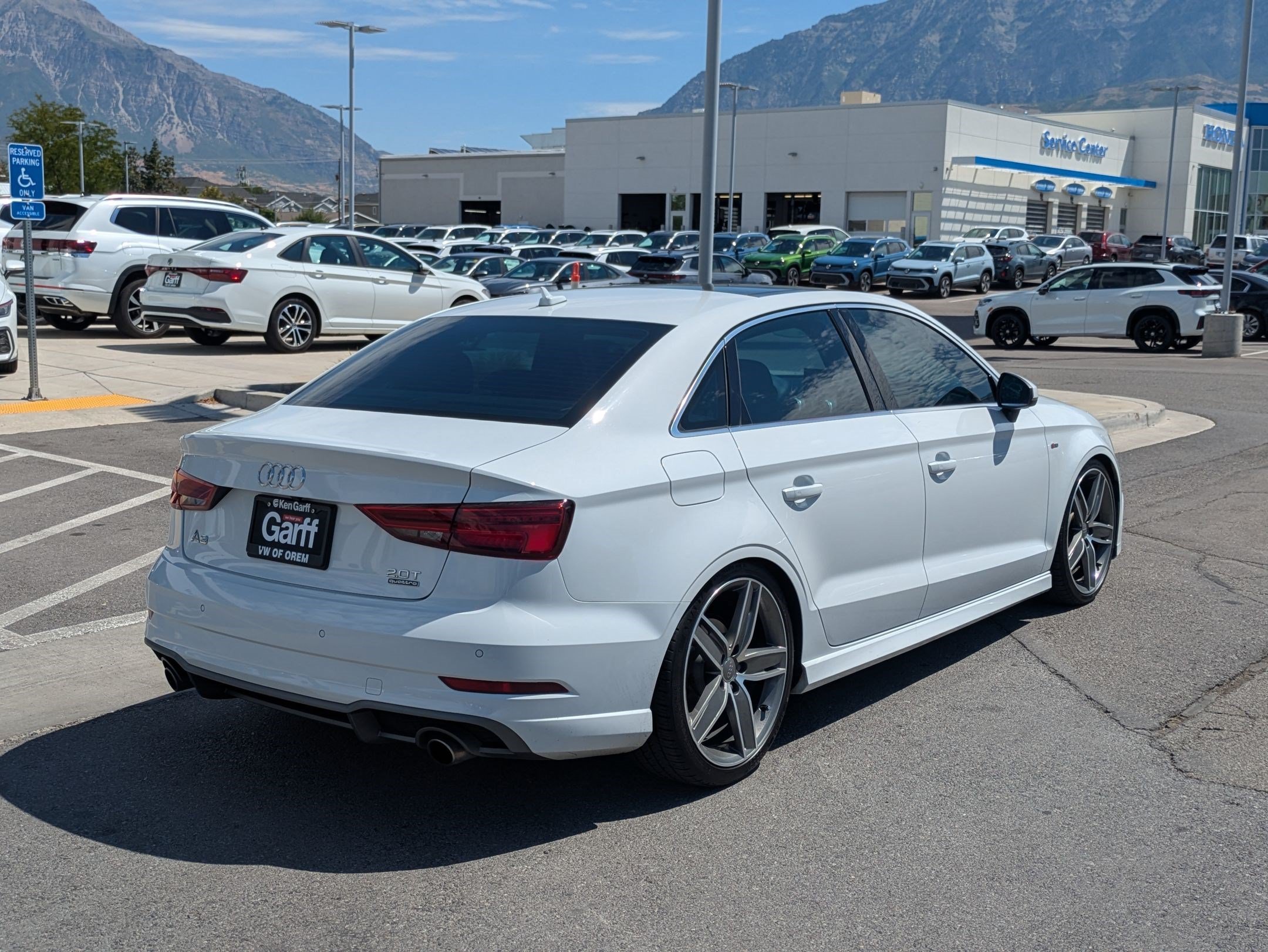 Used 2018 Glacier White Audi 2.0T Premium Plus image 3