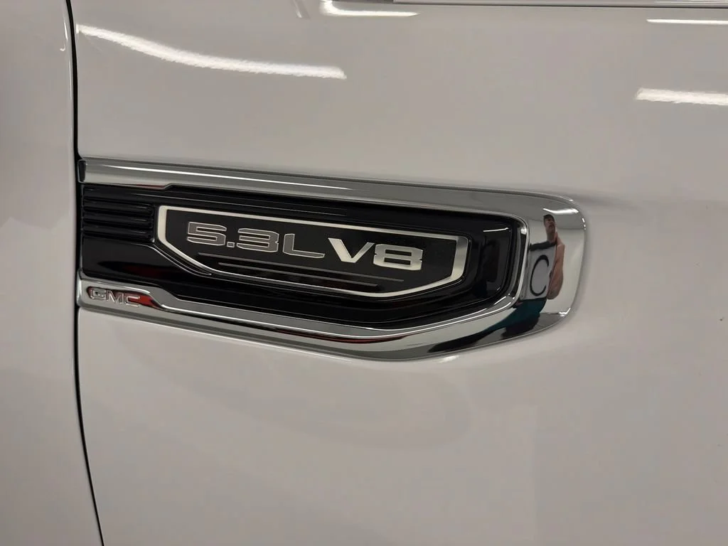 New 2026 Summit White GMC SLT image 6