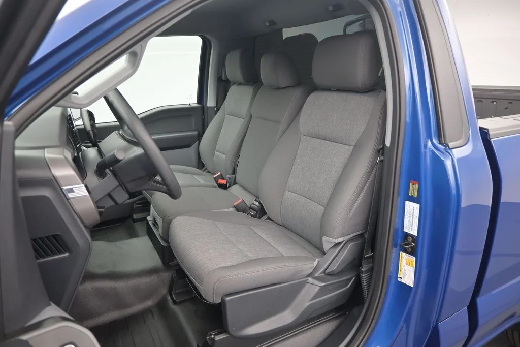 New 2026 Oxford White Ford XLT image 11