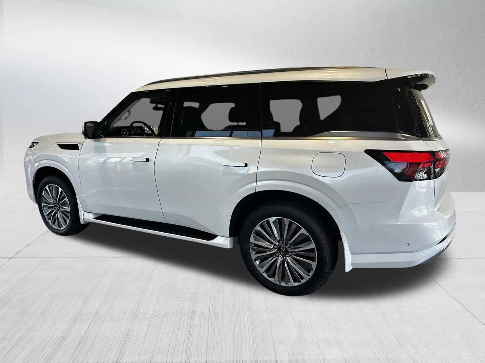 New 2026 2T RADIANT WHIT INFINITI Autograph 4WD image 3