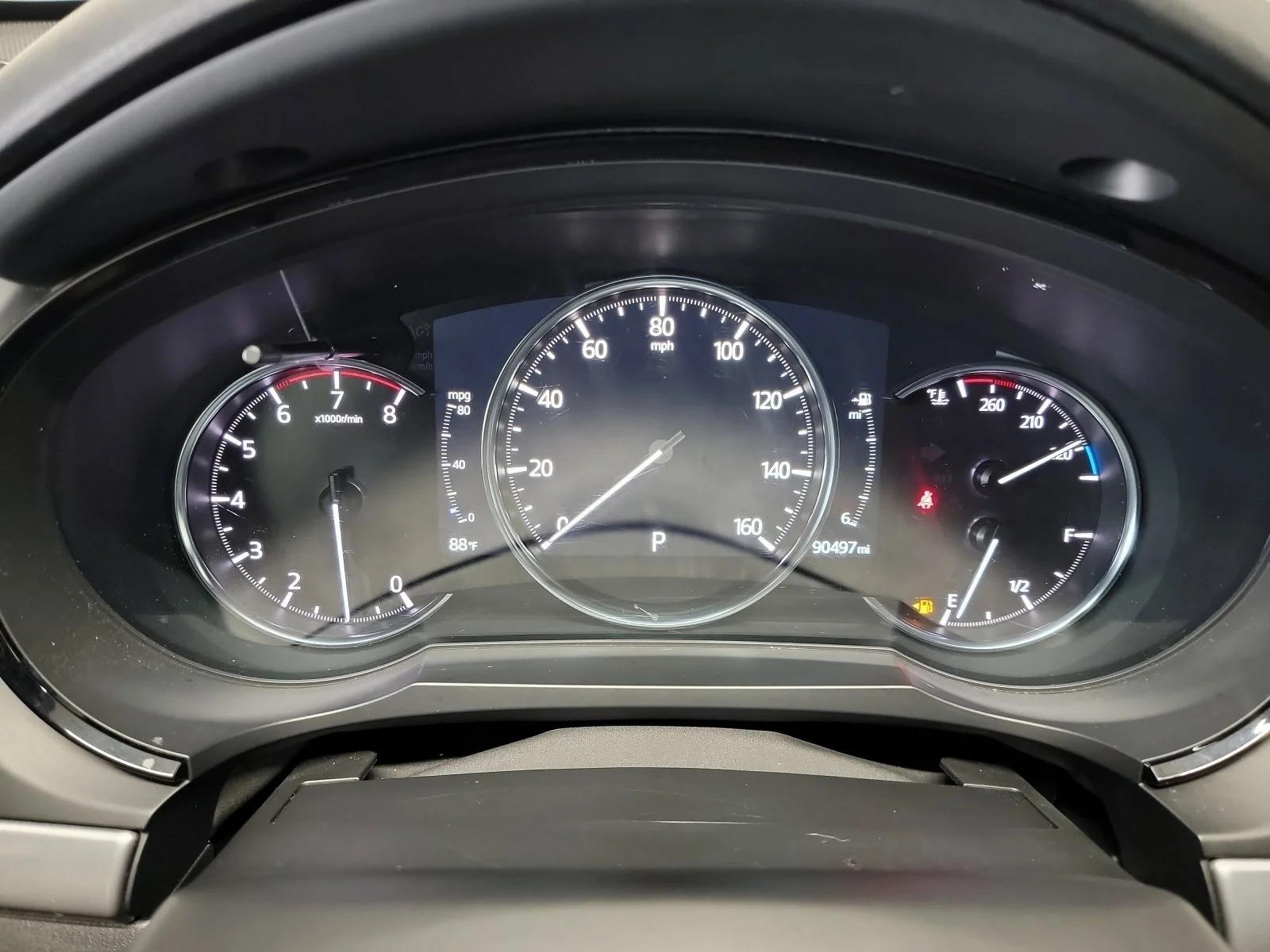 Used 2020 Snowflake White Pearl Mica Mazda Grand Touring image 17
