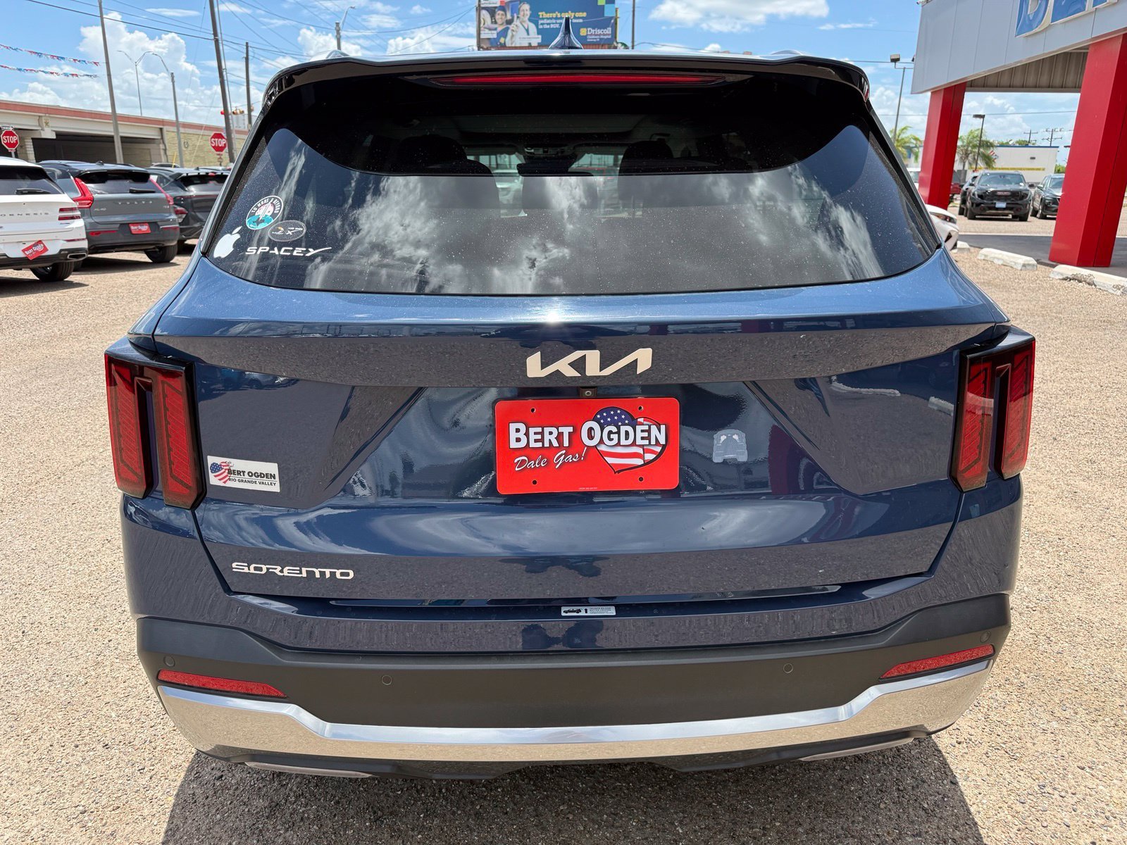 Used 2024 Black Kia S image 4