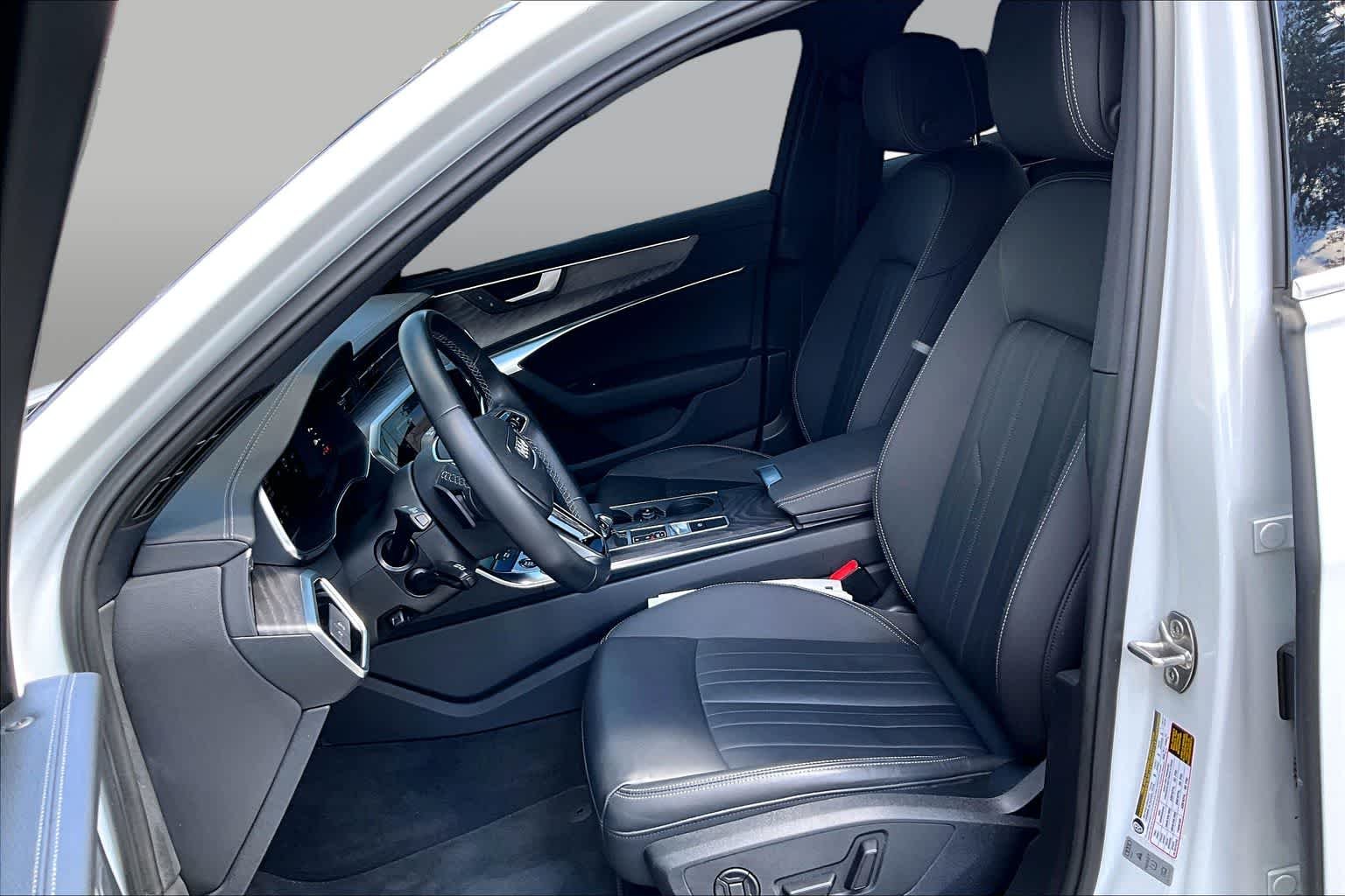 Used 2024 Arkona White Audi Premium image 8