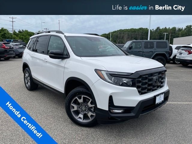 Certified Used 2023 Platinum White Pearl Honda AWD TRAILSPORT image 1
