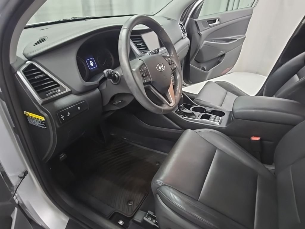 Certified Used 2018 Silver Hyundai SEL Plus image 12