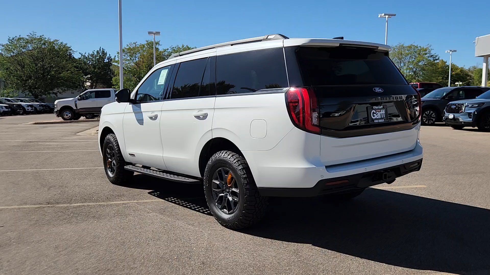 New 2027 Star White Metallic Tri-Coat Ford Tremor image 20