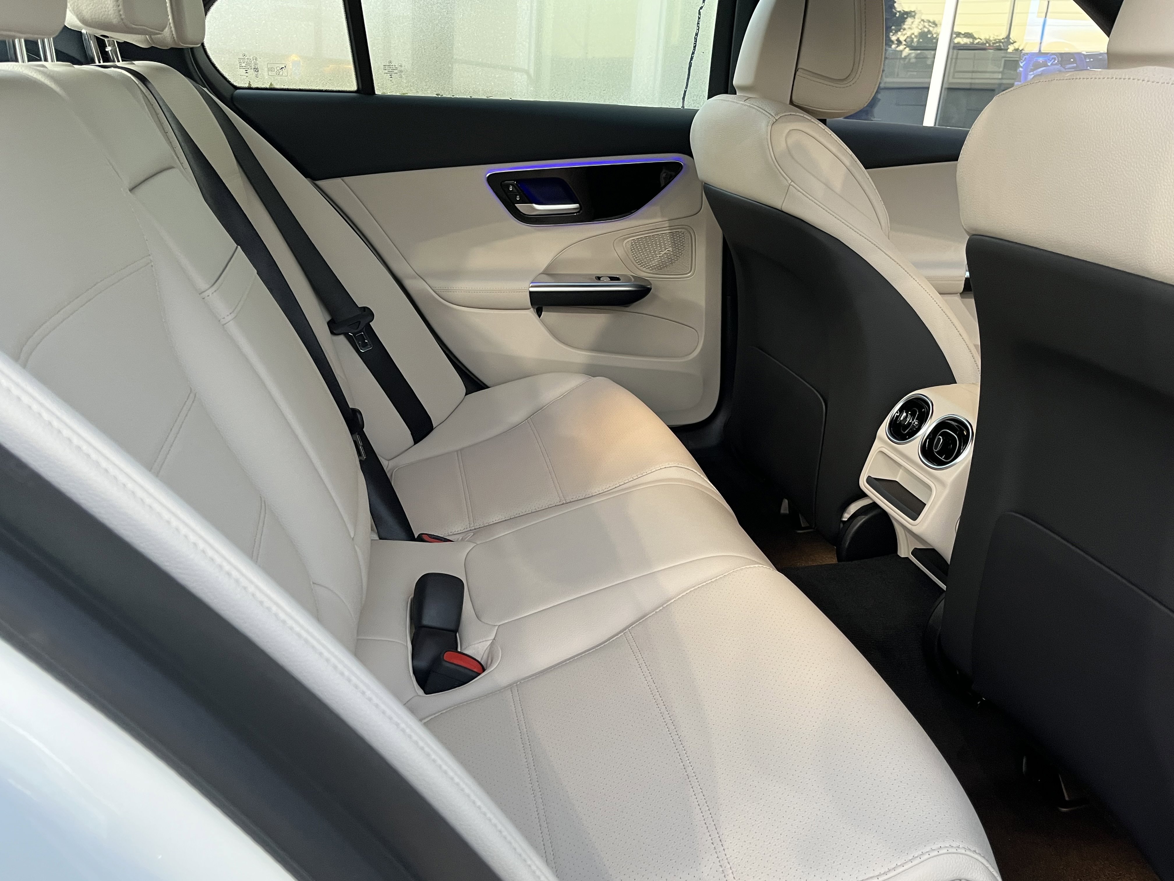 New 2026 POLAR WHITE Mercedes-Benz C 300 image 21