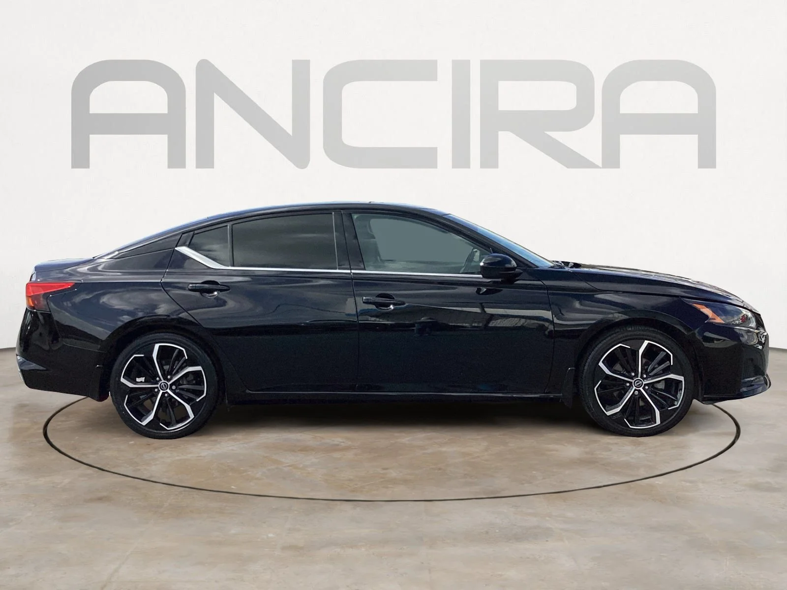 Certified Used 2023 Super Black Nissan 2.5 SR image 15