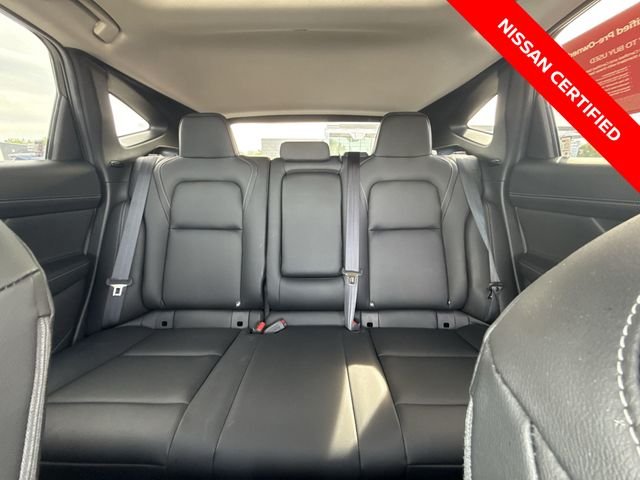 Used 2025 Gold Nissan SL image 22