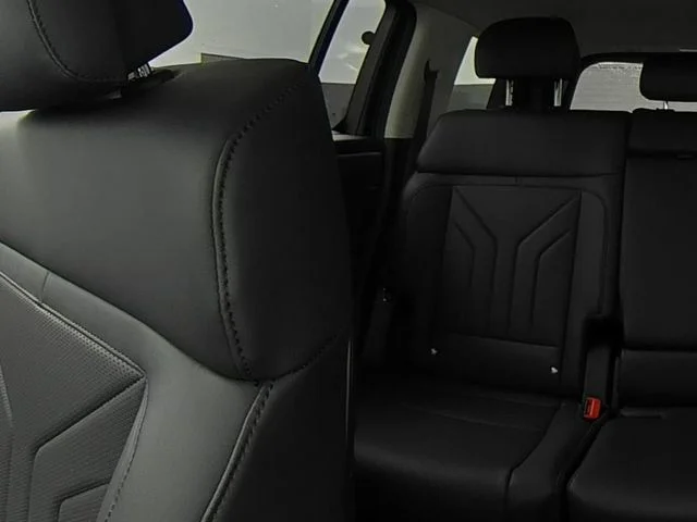 New 2026 Green Hyundai SEL image 40