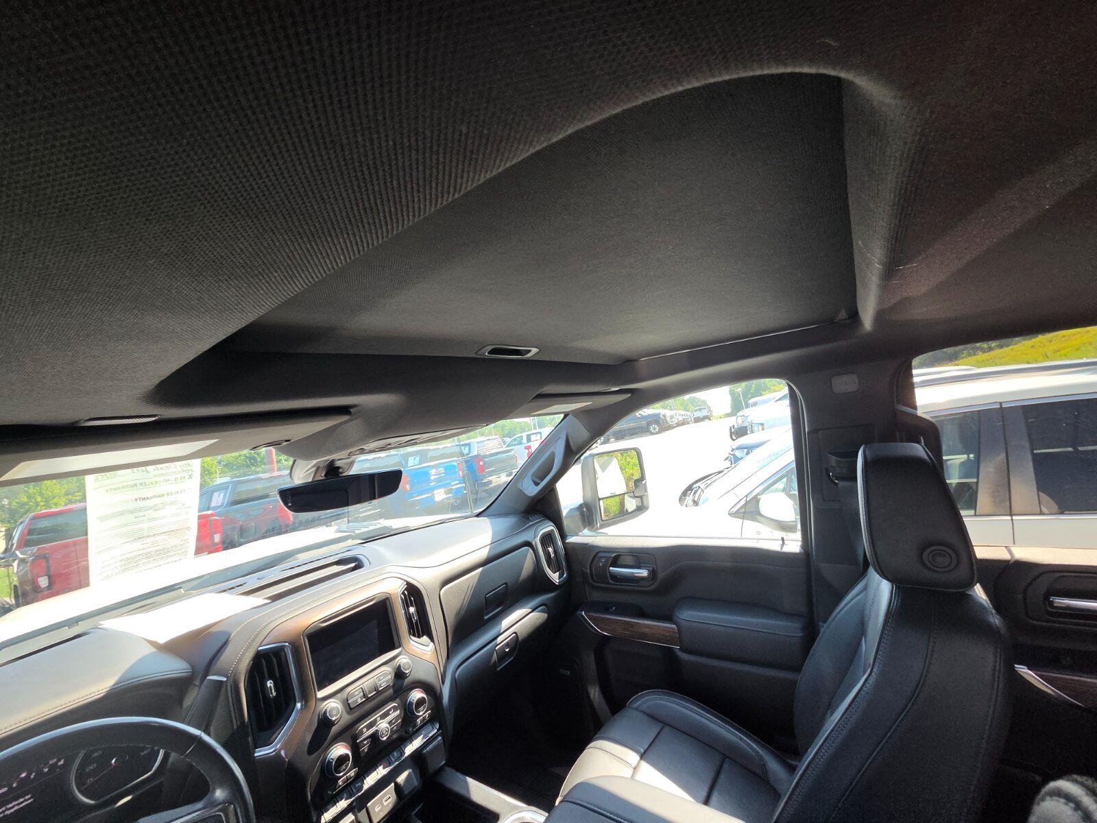 Used 2023 IRIDESCENT PEARL TRICOAT Chevrolet High Country image 11