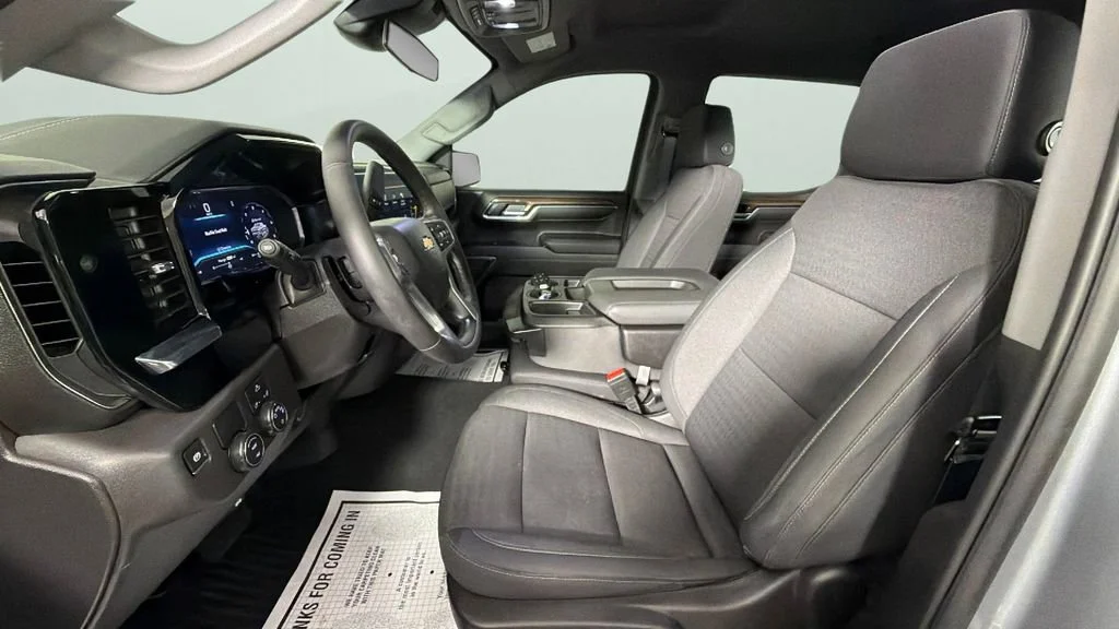 Used 2024 Sterling Gray Metallic Chevrolet LT image 17