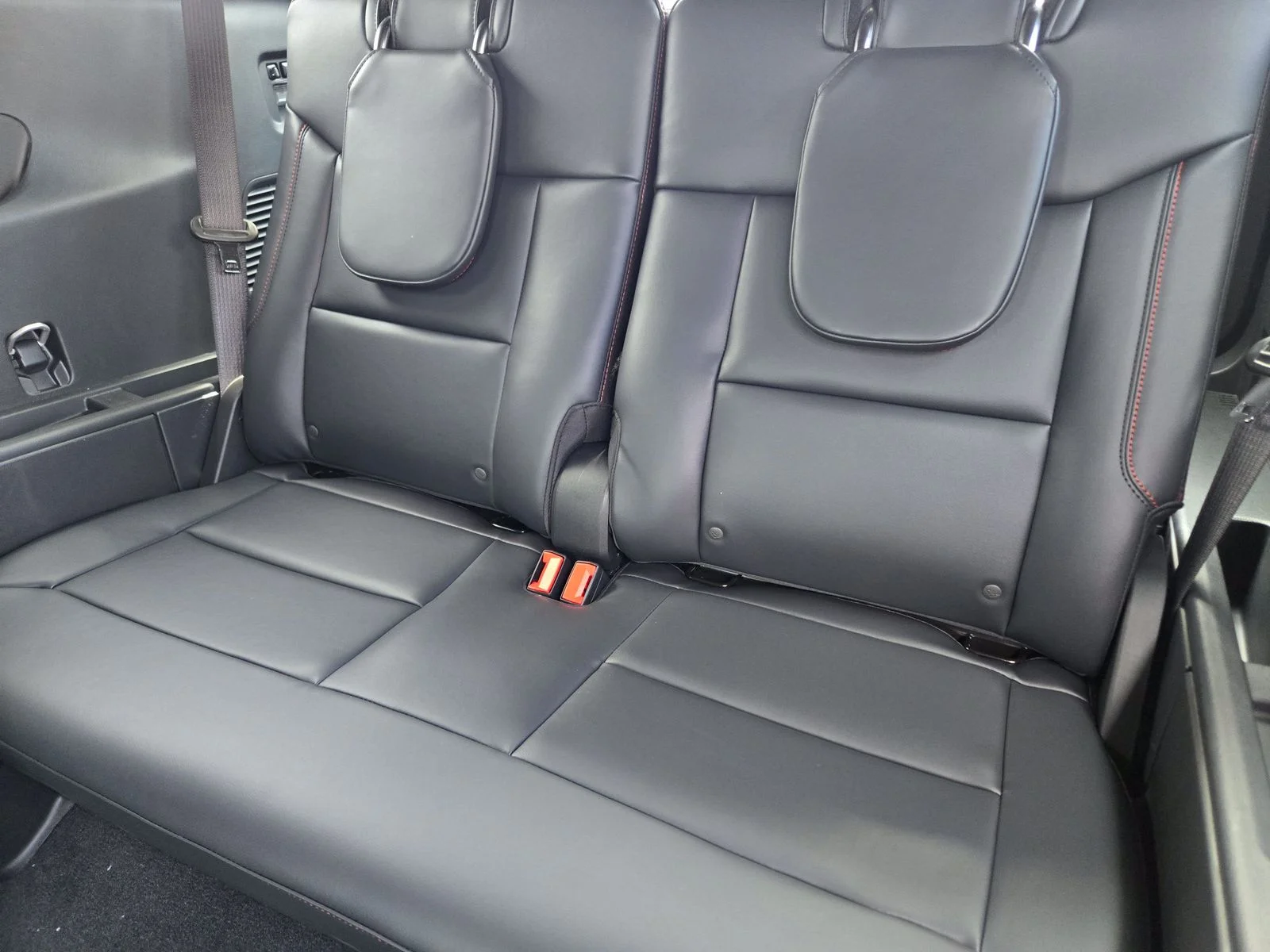 New 2026 Agate Black Metallic Ford ST image 19