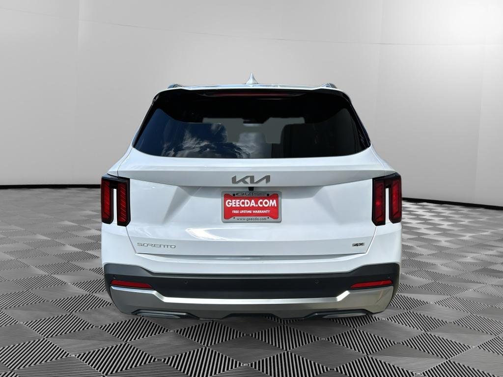 New 2026 Glacial White Pearl Kia EX image 5