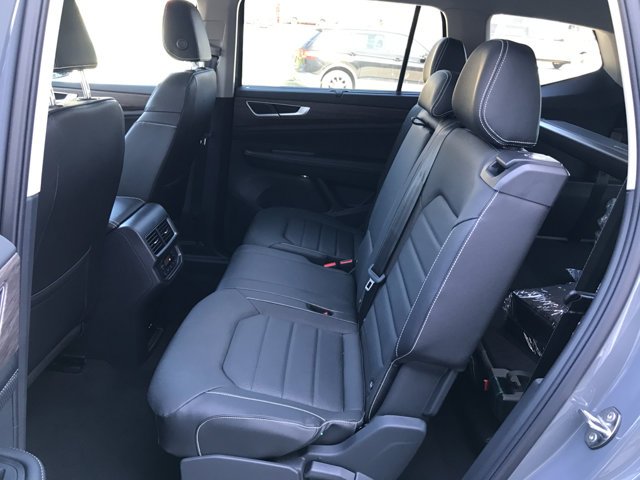 New 2026 Pure Gray Volkswagen 2.0T SEL image 27