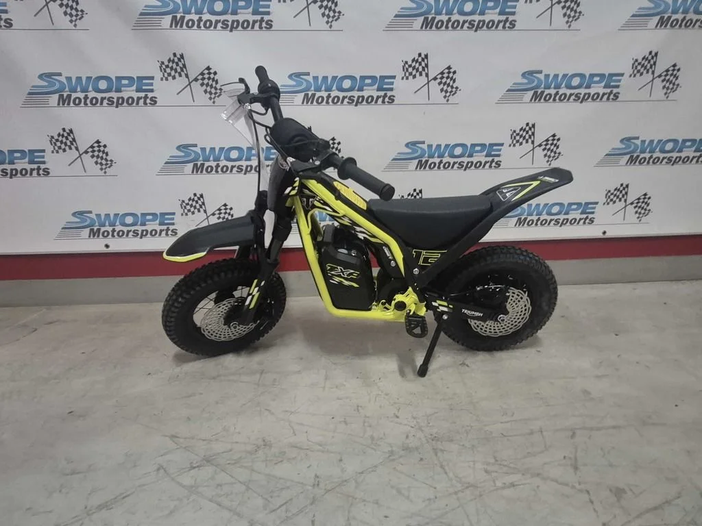 New 2026 RACING YELLOW Triumph  image 2