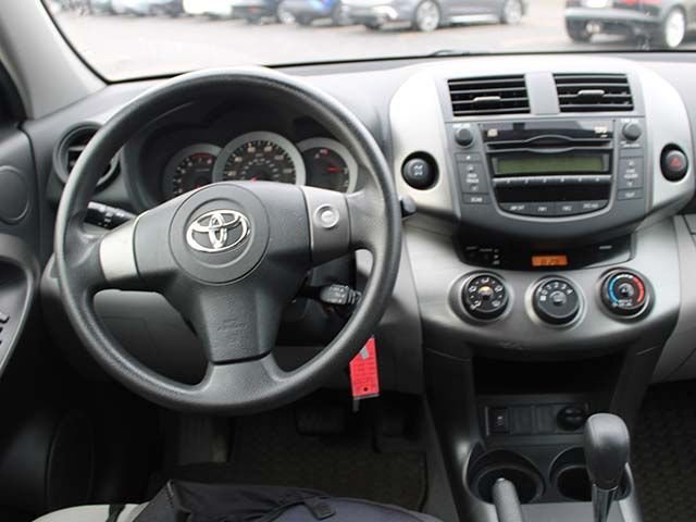 Used 2011 Classic Silver Metallic Toyota Base image 10