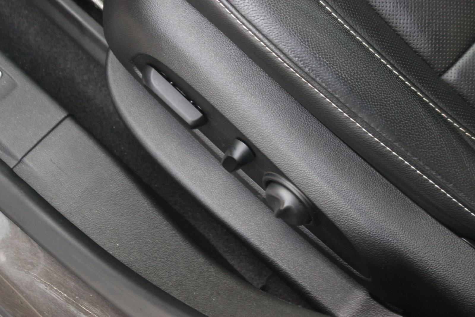 Used 2020 SMOKEY QUARTZ METALLIC GMC SLT image 18