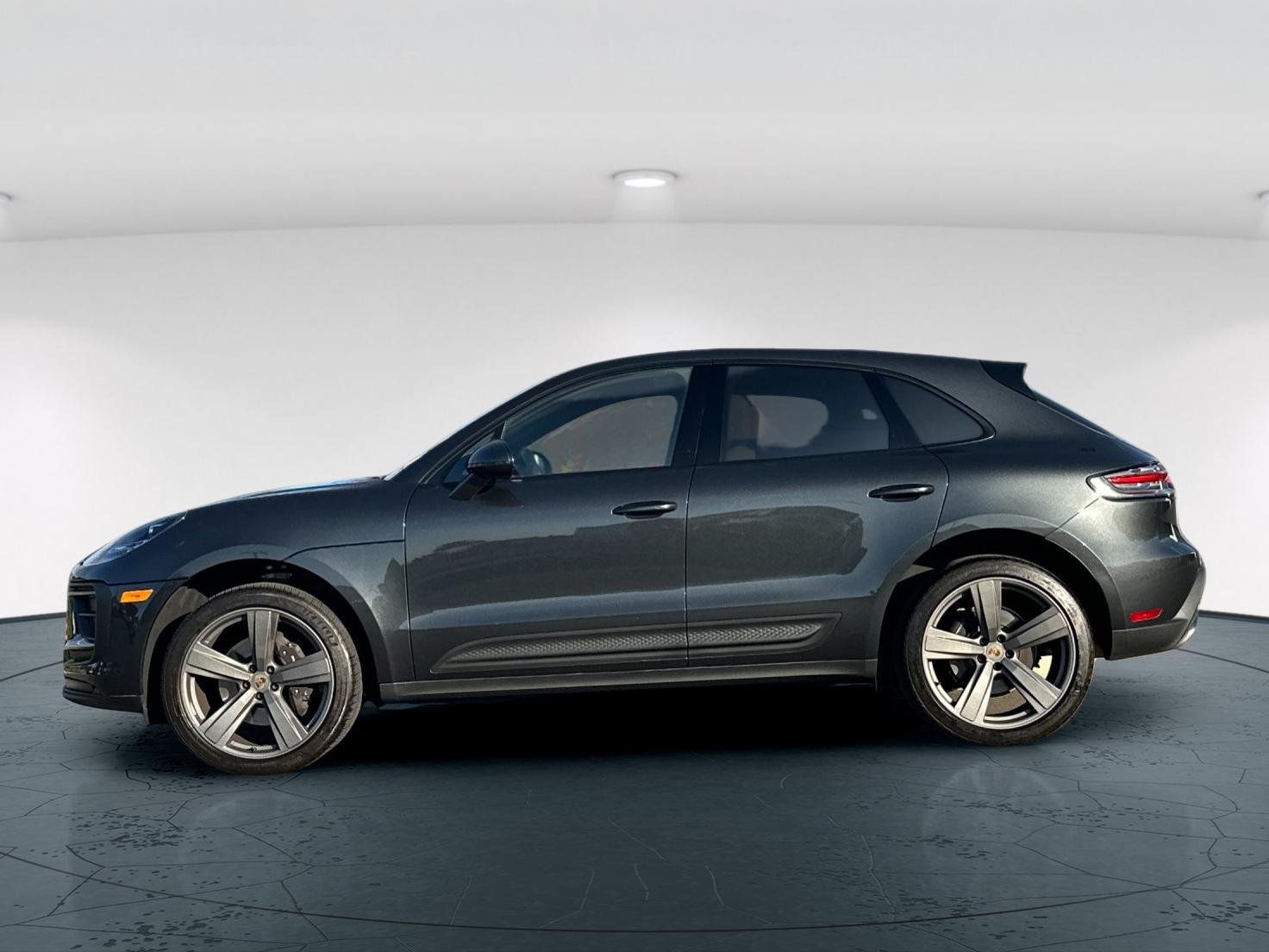 Used 2024 Volcano Grey Metallic Porsche 4D Sport Utility image 3