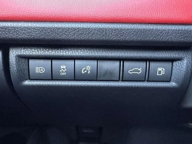 2026 Toyota Camry XSE - Photo 26