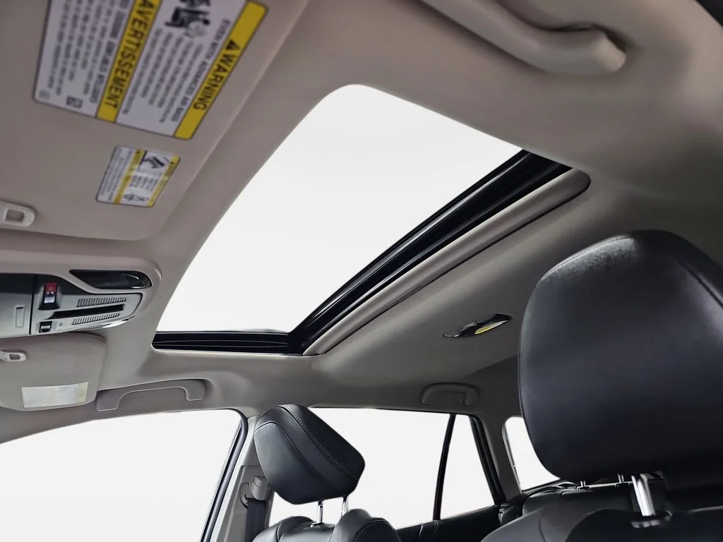 Used 2021 Black Subaru Onyx Edition XT image 32