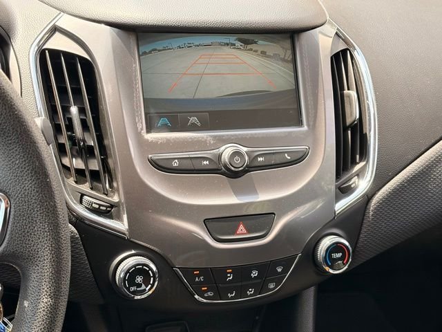 Used 2018 Silver Chevrolet LT image 14