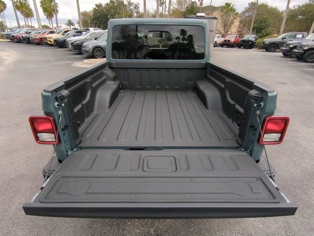 New 2026 Anvil Clear-Coat Exterior Paint Jeep Sahara image 14