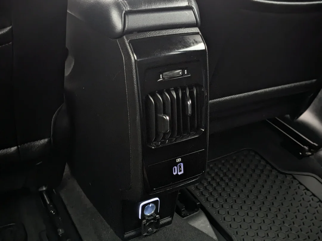 Certified Used 2024 Black Jeep Trailhawk - - 4x4 - Sun & Sound Group - Dual Pane Sunroof - Leather - NAV & More! image 28