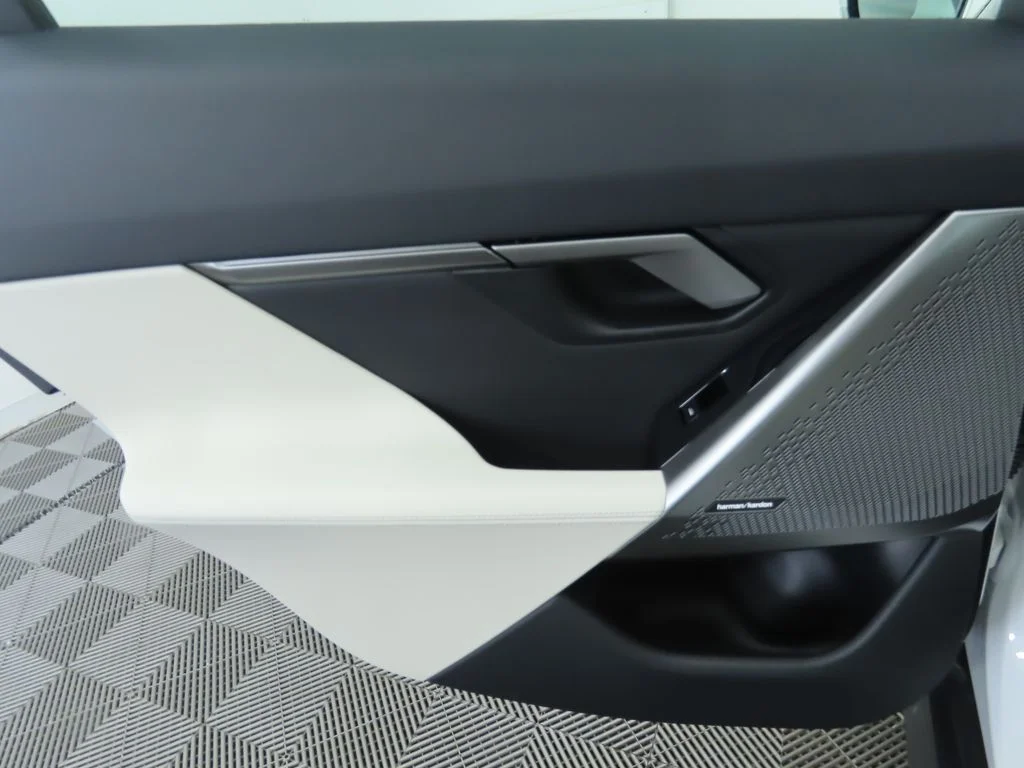 2026 BMW i5 40 - Photo 28