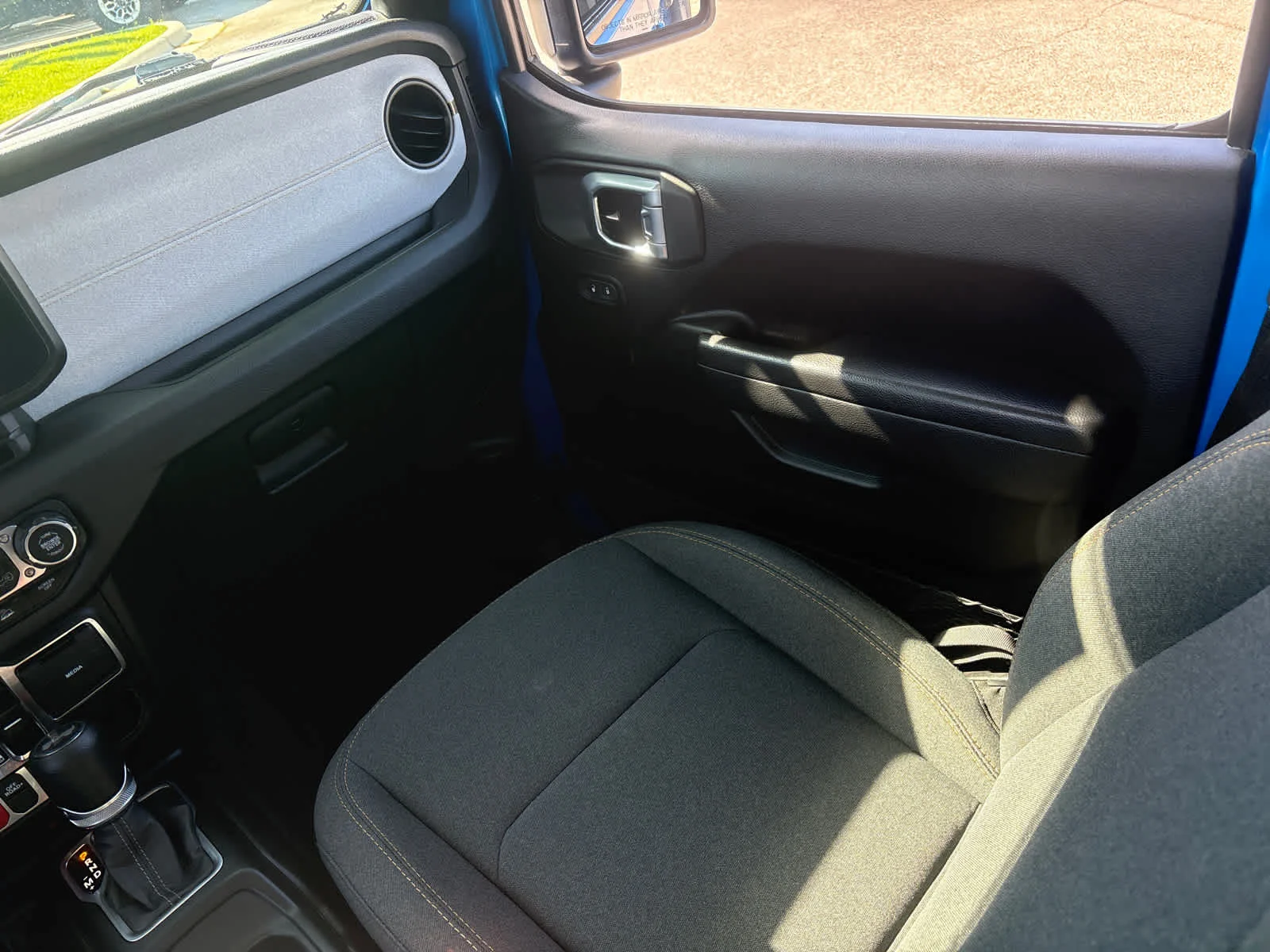 Used 2024 Hydro Blue Pearlcoat Jeep Willys image 17