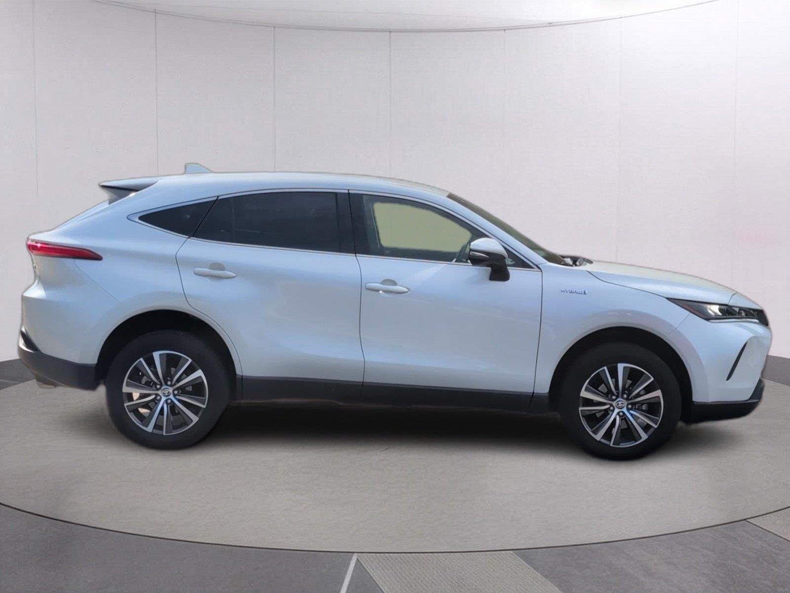 Used 2021 Blizzard Pearl Toyota LE image 7