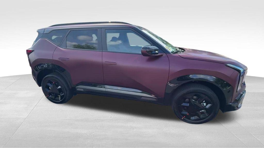 New 2027 Magma Red Matte Kia X-Line S image 6