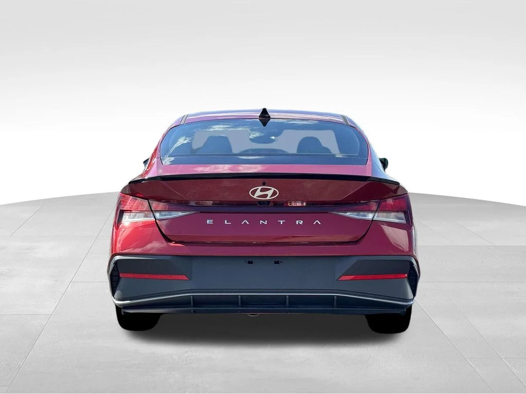 Certified Used 2026 Red Hyundai SEL Sport image 7