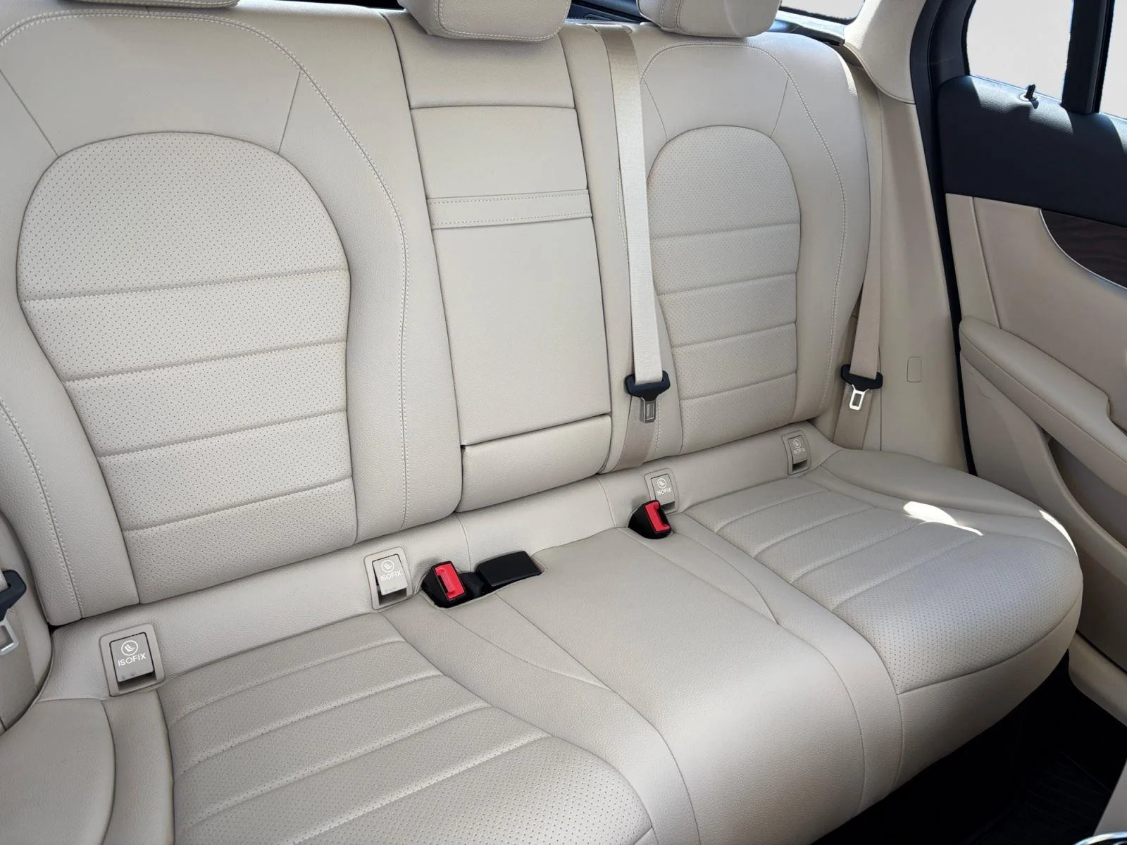 Used 2019 Black Mercedes-Benz GLC 300 image 18