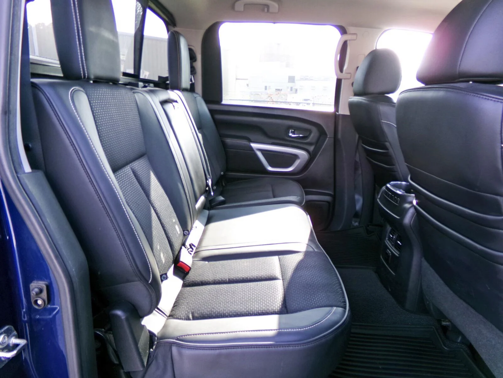 Used 2017 Deep Blue Pearl Nissan PRO-4X image 13