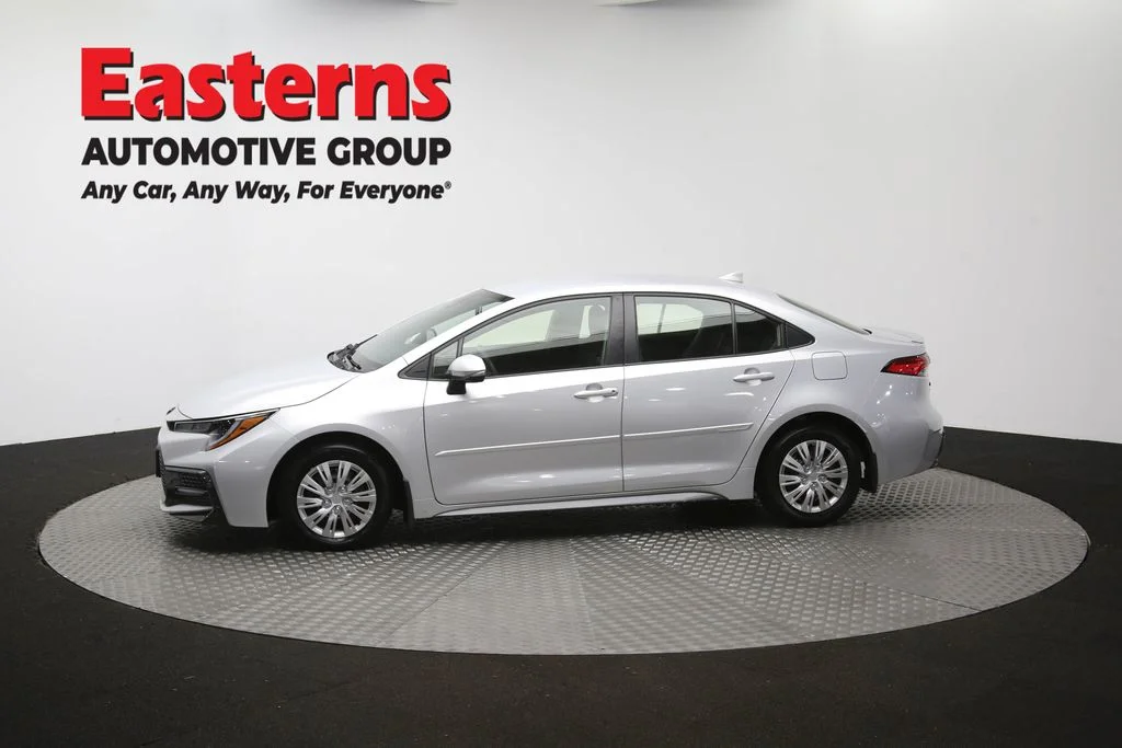 Used 2022 Silver Toyota SE image 56