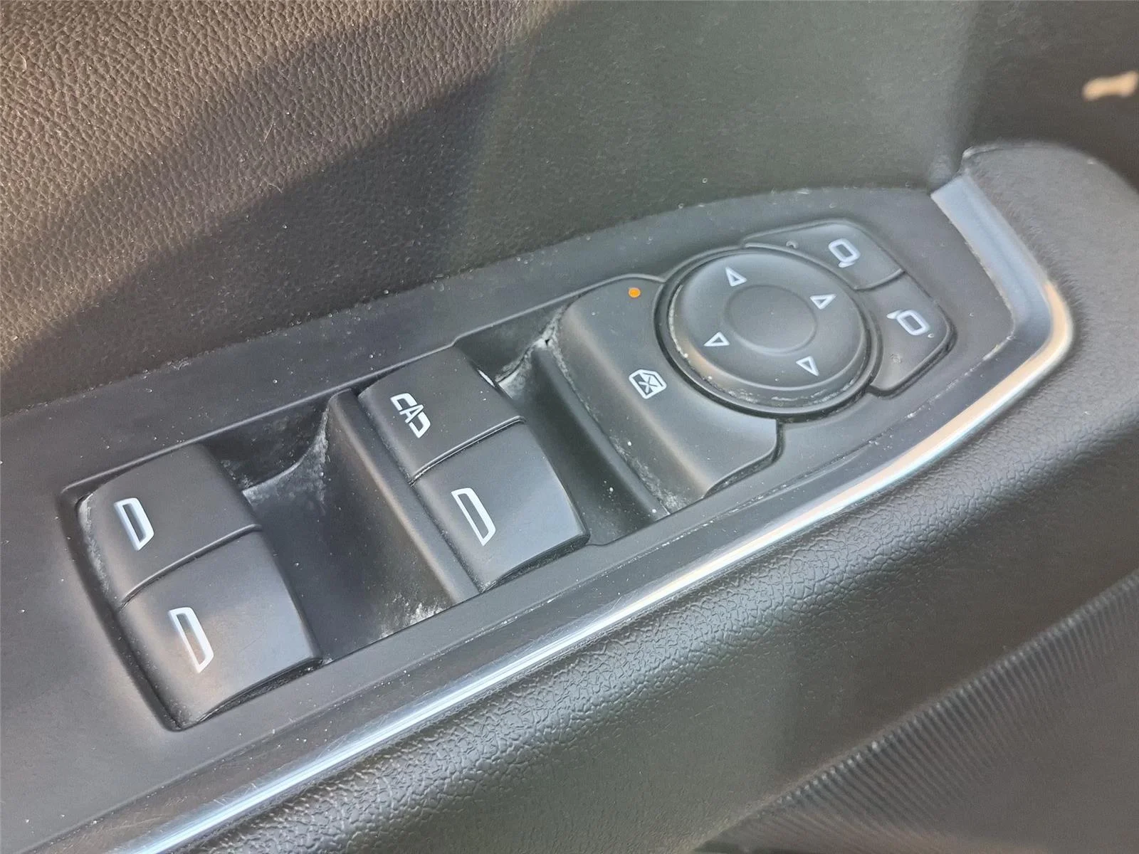 Used 2023 Summit White Chevrolet LT Trail Boss image 16