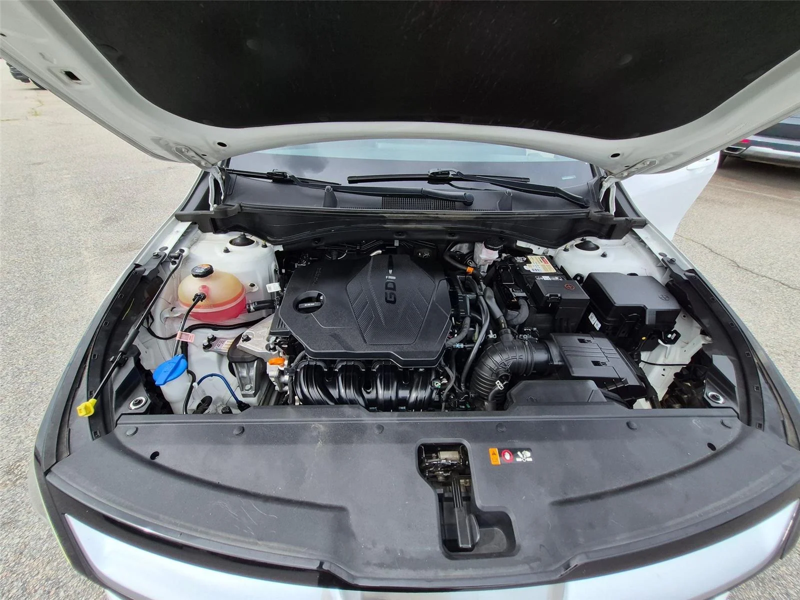 Used 2023 Glacial White Pearl Kia SX image 35