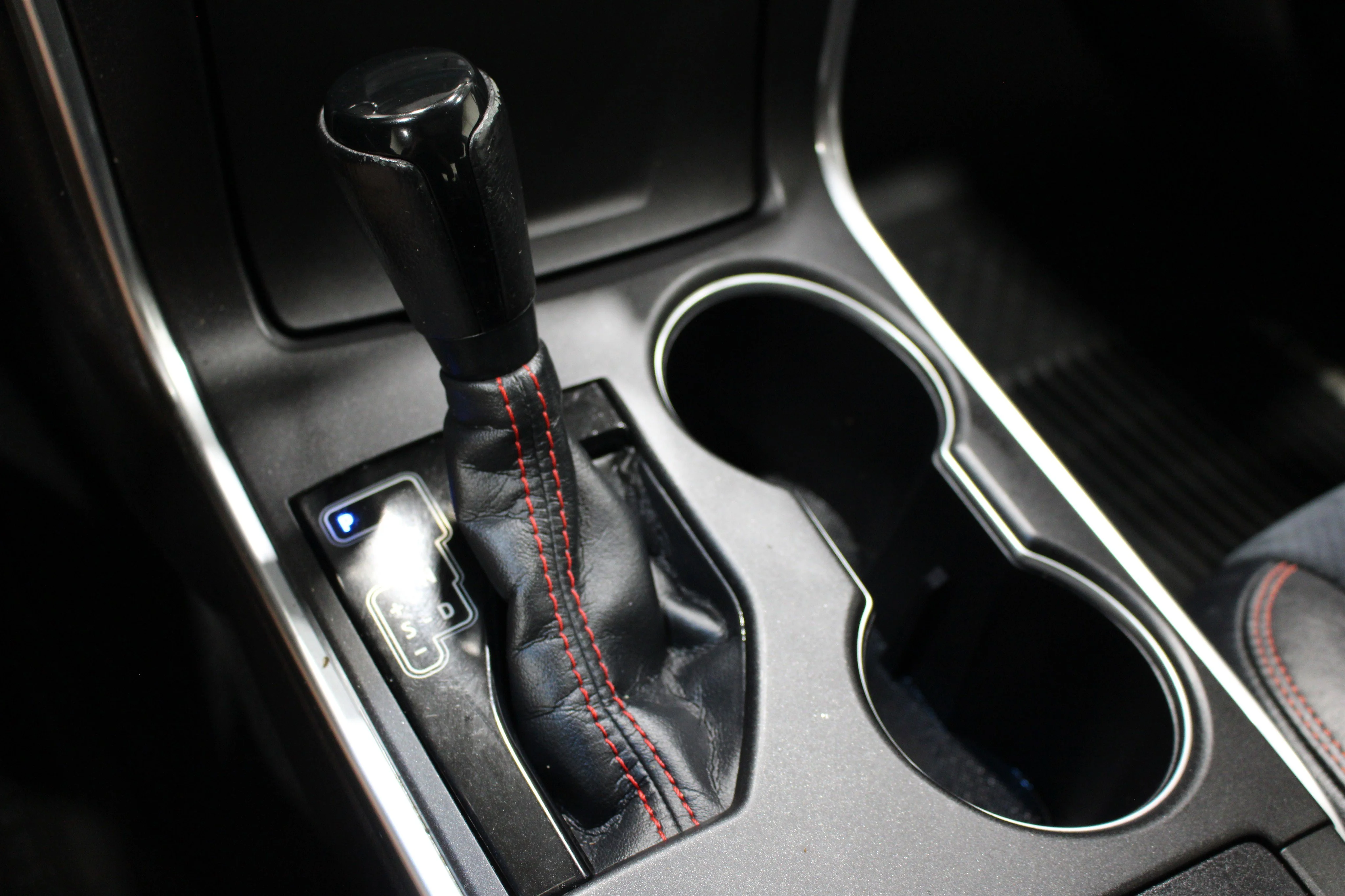 2017 Toyota Camry XSE - Photo 18