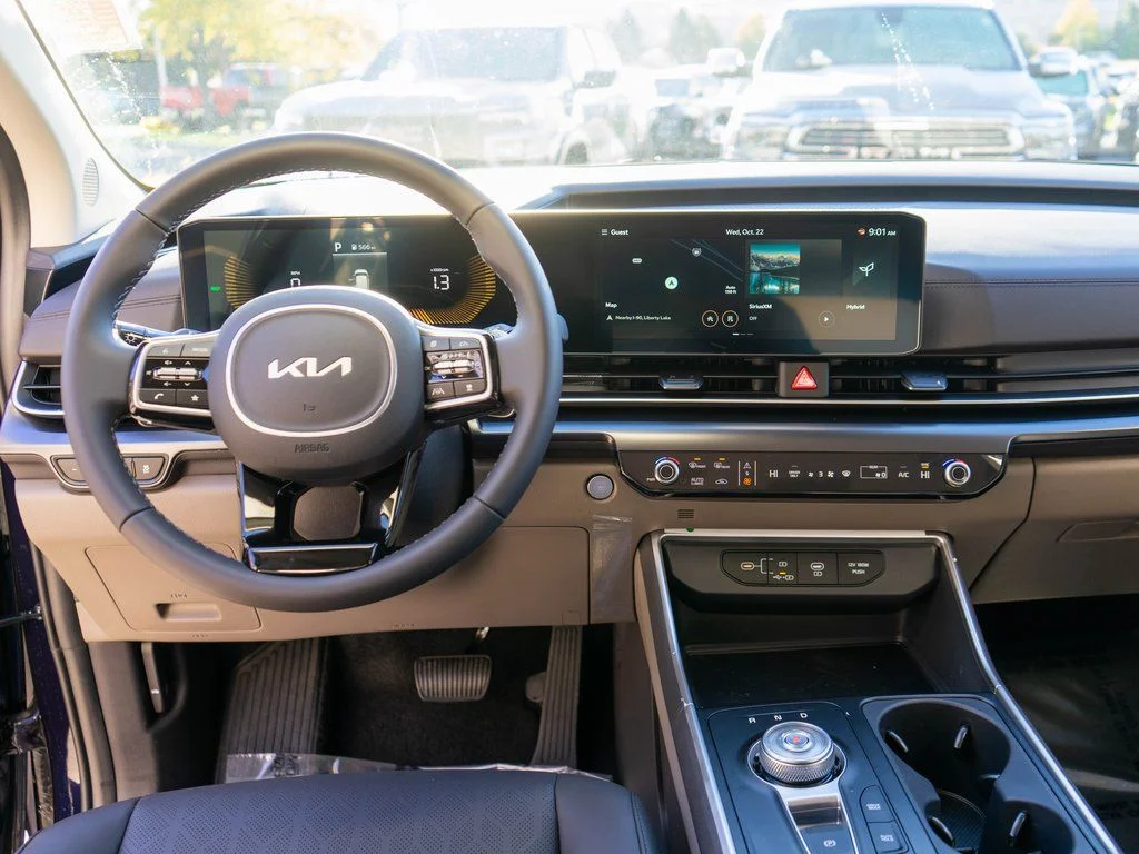 New 2026 Deep Chroma Blue Kia LXS image 15
