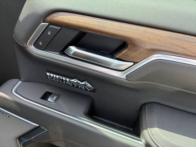 2026 Chevrolet Silverado 1500 High Country - Photo 14