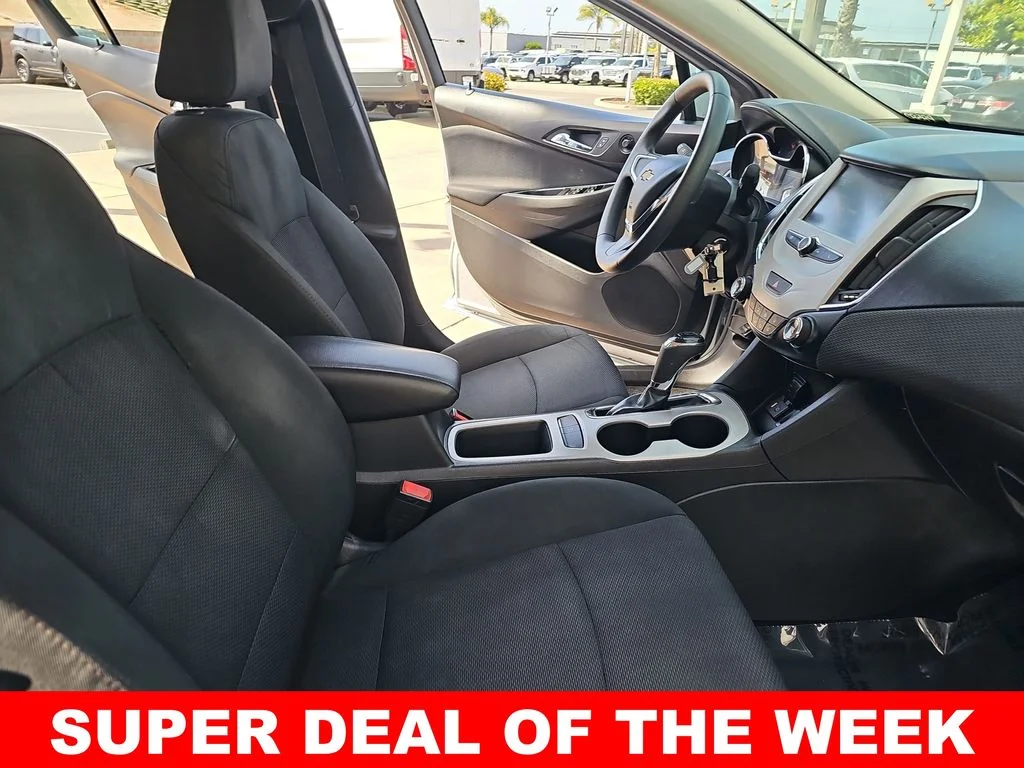 Used 2017 Silver Chevrolet LS image 10