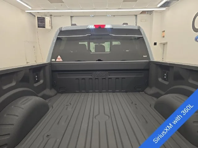 New 2026 Glacier Gray Metallic Tri-Coat Ford F-250® Lariat® image 19