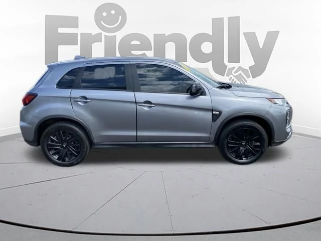 Used 2023 Silver Mitsubishi 2.0 ES image 6