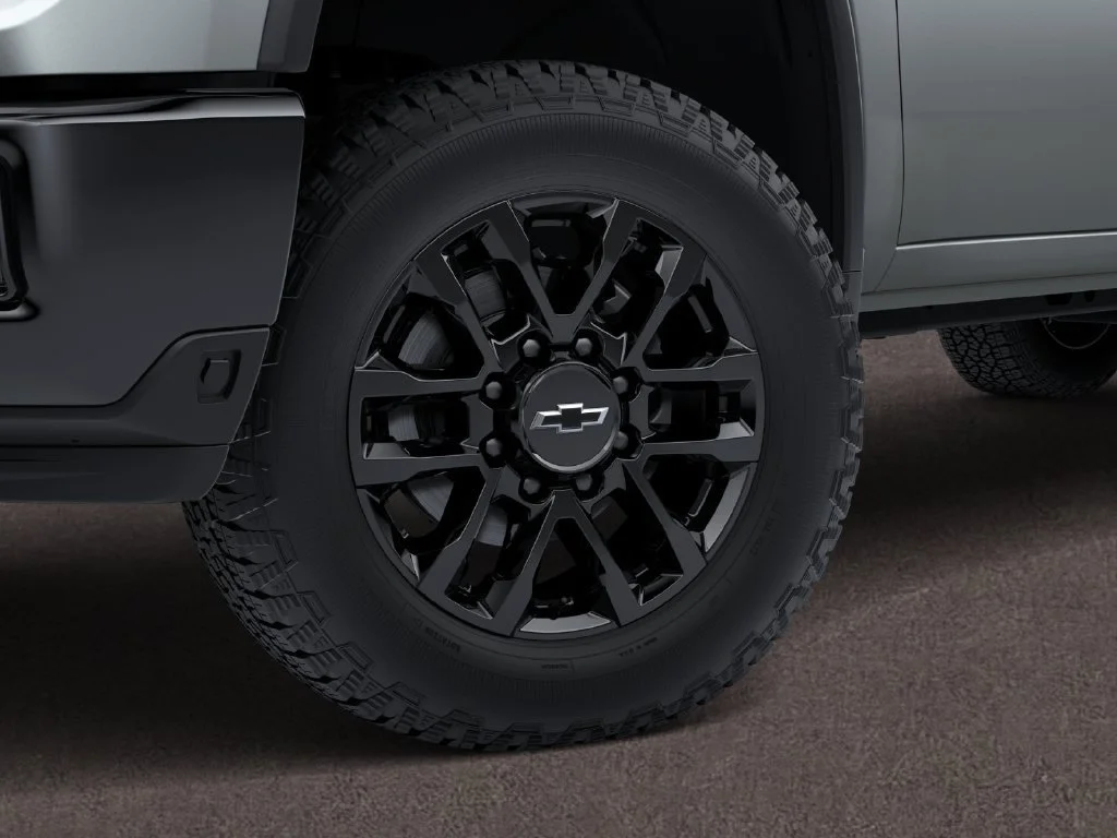 New 2026 Sterling Gray Metallic Chevrolet LT image 4