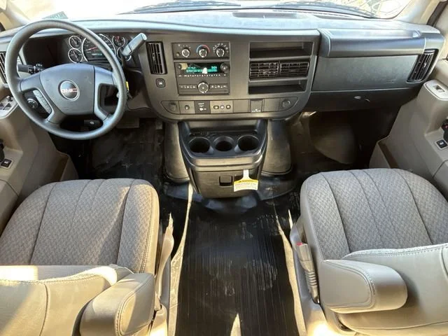 2025 GMC Savana Cargo Work Van - Photo 11