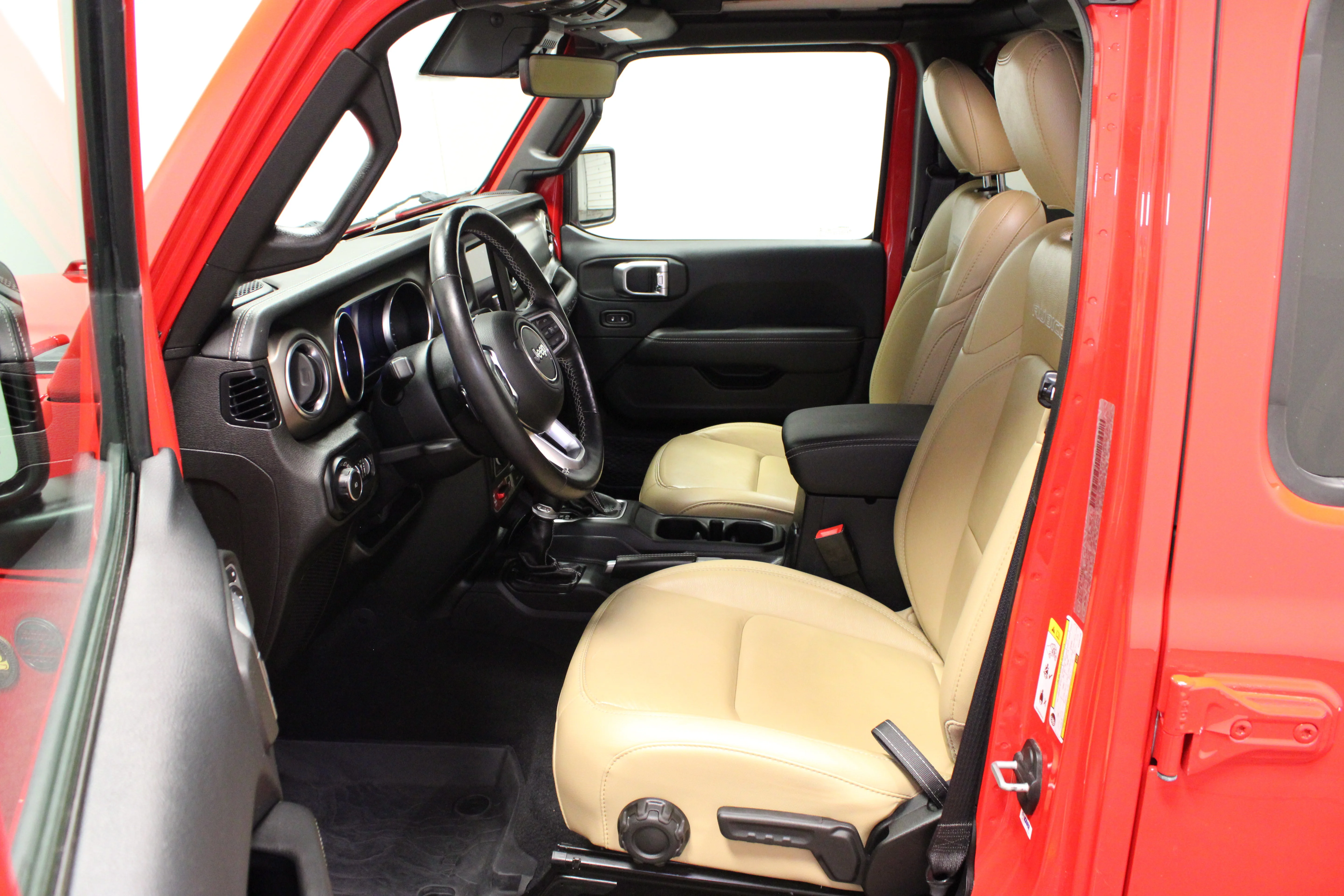 Used 2019 Firecracker Red Clearcoat Jeep Rubicon image 20