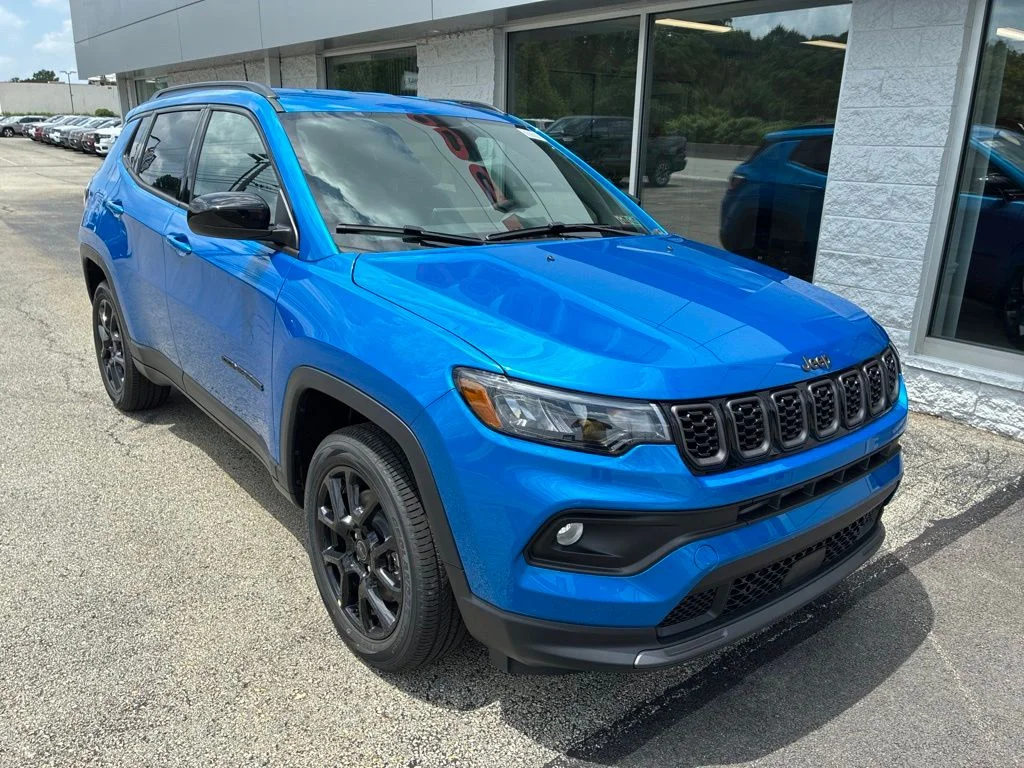 New 2026 Hydro Blue Pearlcoat Jeep Latitude image 6