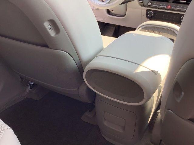 New 2026 White Pearl Hyundai SEL image 22